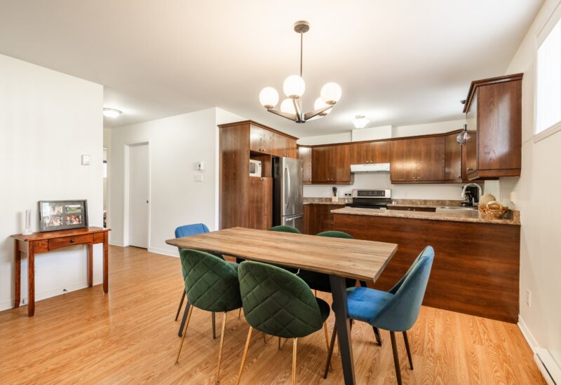 27 – 27 Rue Roméo-Pilon  Blainville (Laurentides)