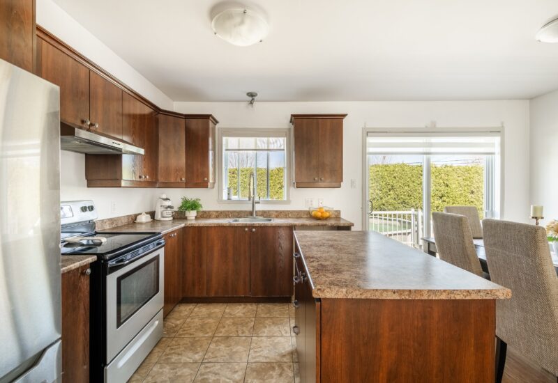 27 – 27 Rue Roméo-Pilon  Blainville (Laurentides)