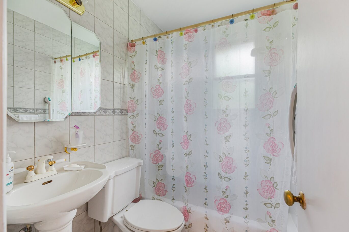 117 Av. Winthrop  Pointe-Claire (Montréal)