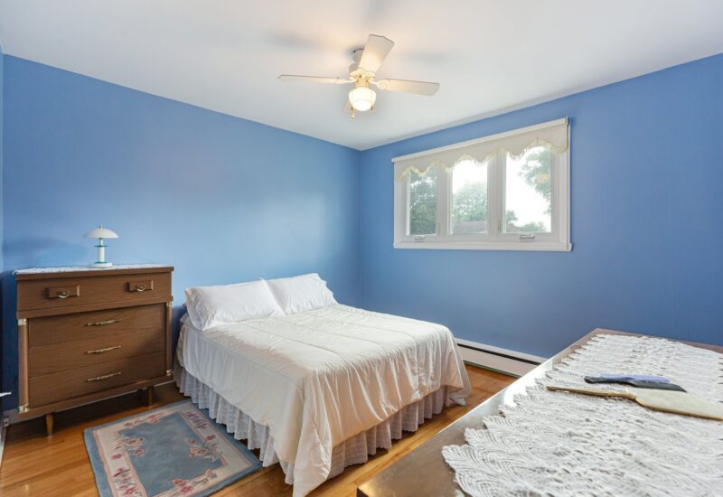 117 Av. Winthrop  Pointe-Claire (Montréal)