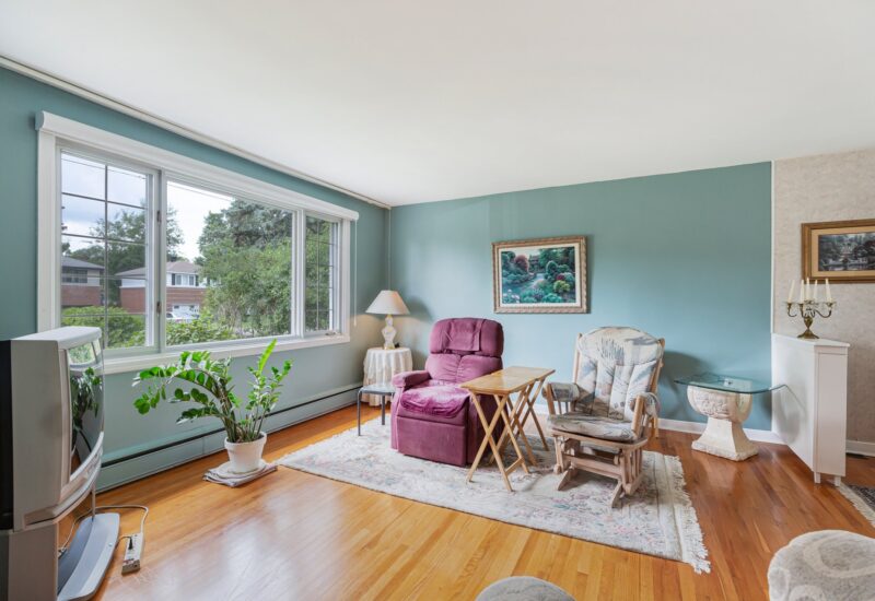 117 Av. Winthrop  Pointe-Claire (Montréal)