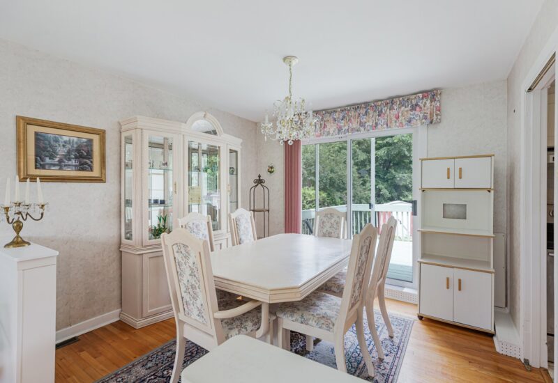 117 Av. Winthrop  Pointe-Claire (Montréal)