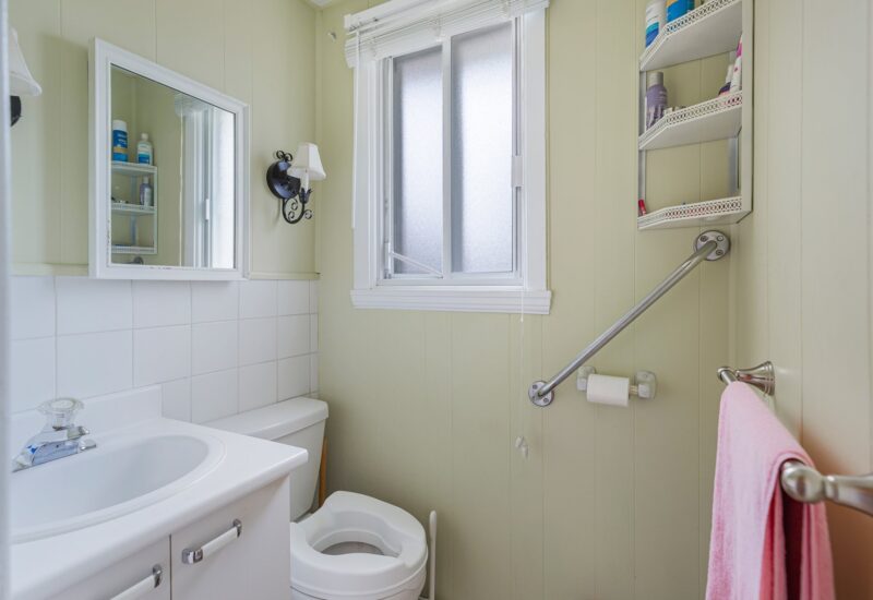 117 Av. Winthrop  Pointe-Claire (Montréal)