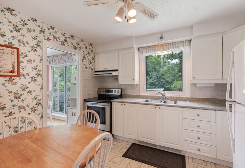 117 Av. Winthrop  Pointe-Claire (Montréal)