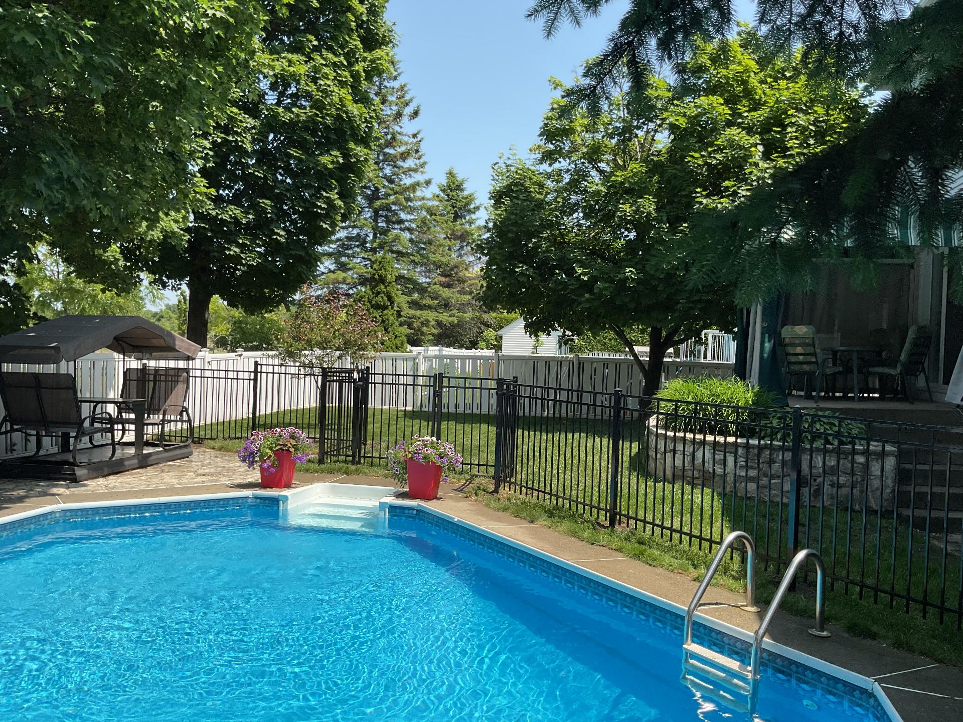 For Sale House | Saint-Bruno-de-Montarville - picture 3