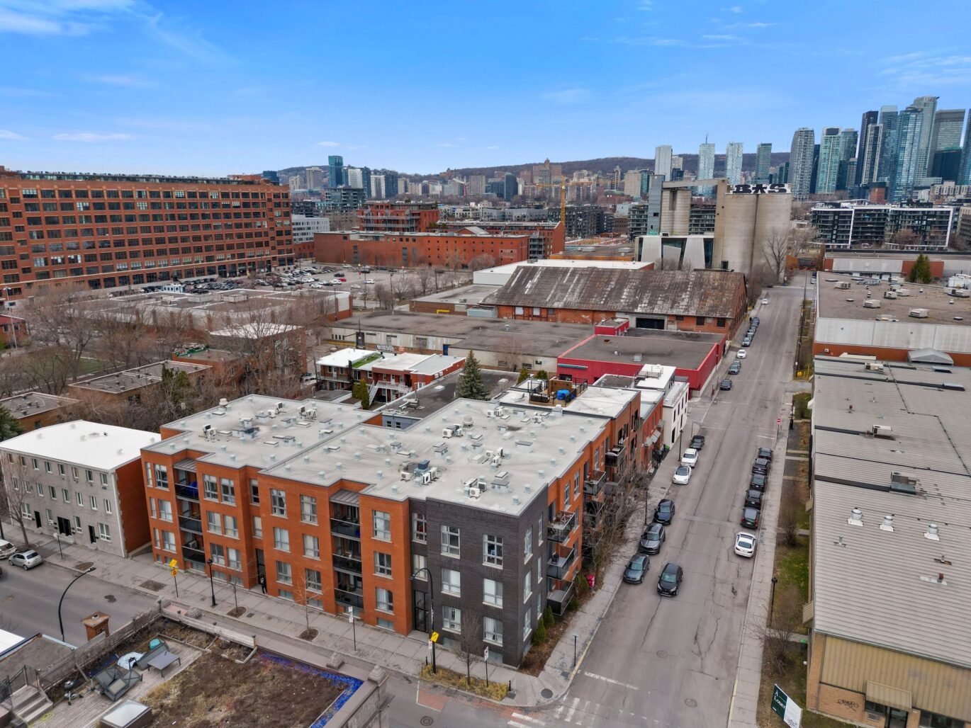 1551 Rue du Centre #102  Montréal (Le Sud-Ouest) (Montréal)