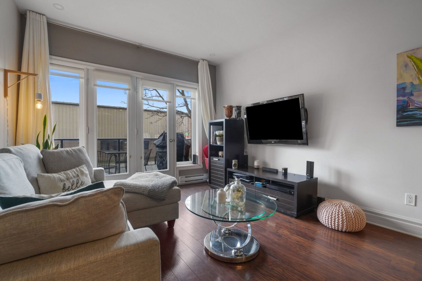 1551 Rue du Centre #102  Montréal (Le Sud-Ouest) (Montréal)