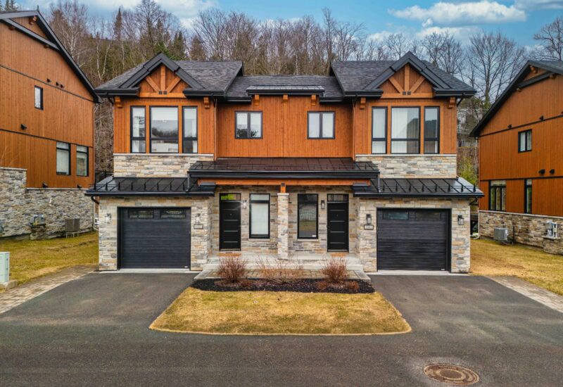 1020 Allée du Géant  Mont-Tremblant (Laurentides)