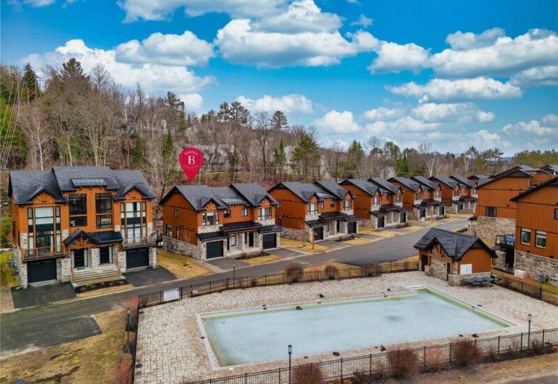 1020 Allée du Géant  Mont-Tremblant (Laurentides)