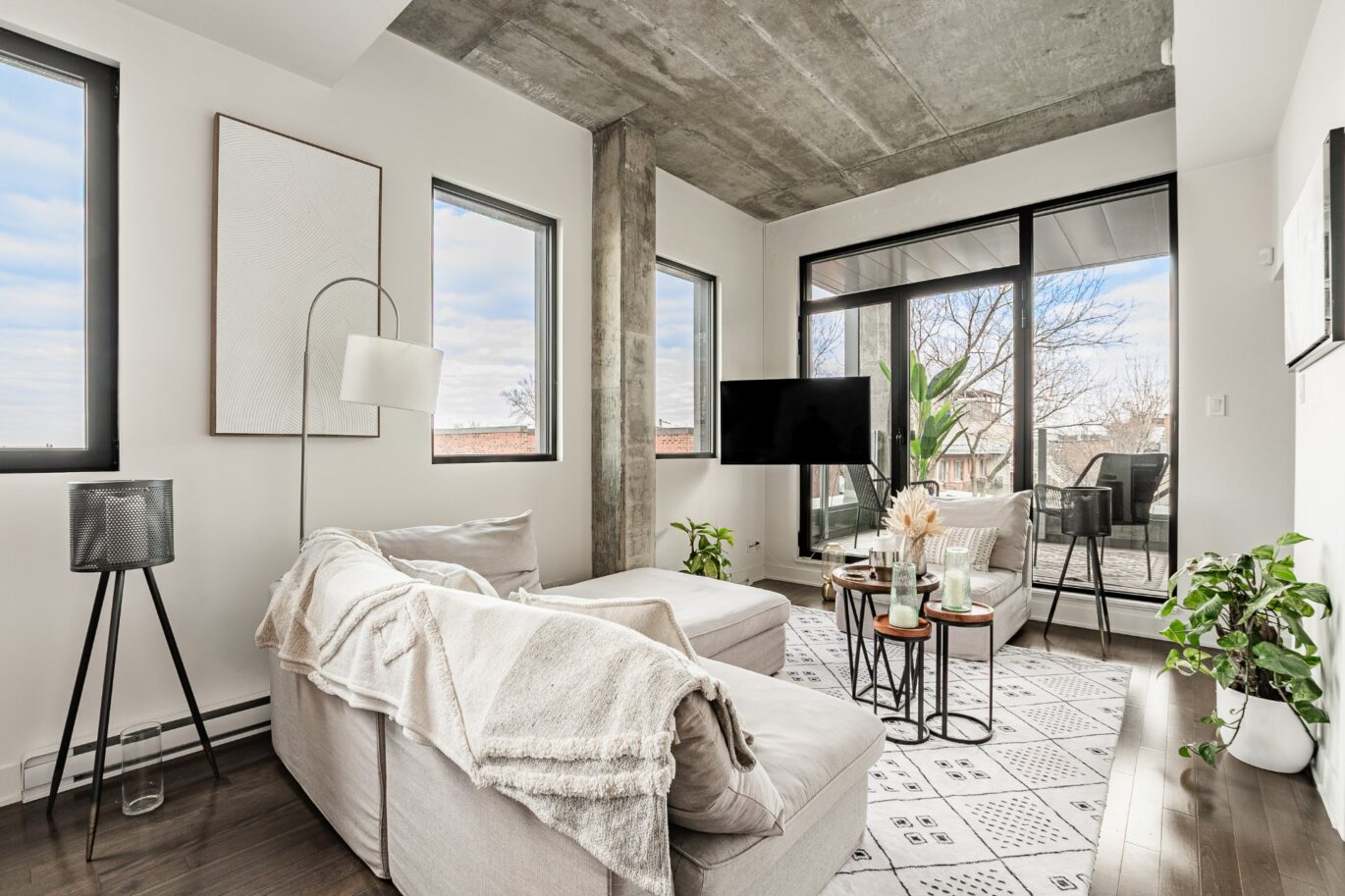 4485 Rue St-Dominique #304  Montréal (Le Plateau-Mont-Royal) (Montréal)