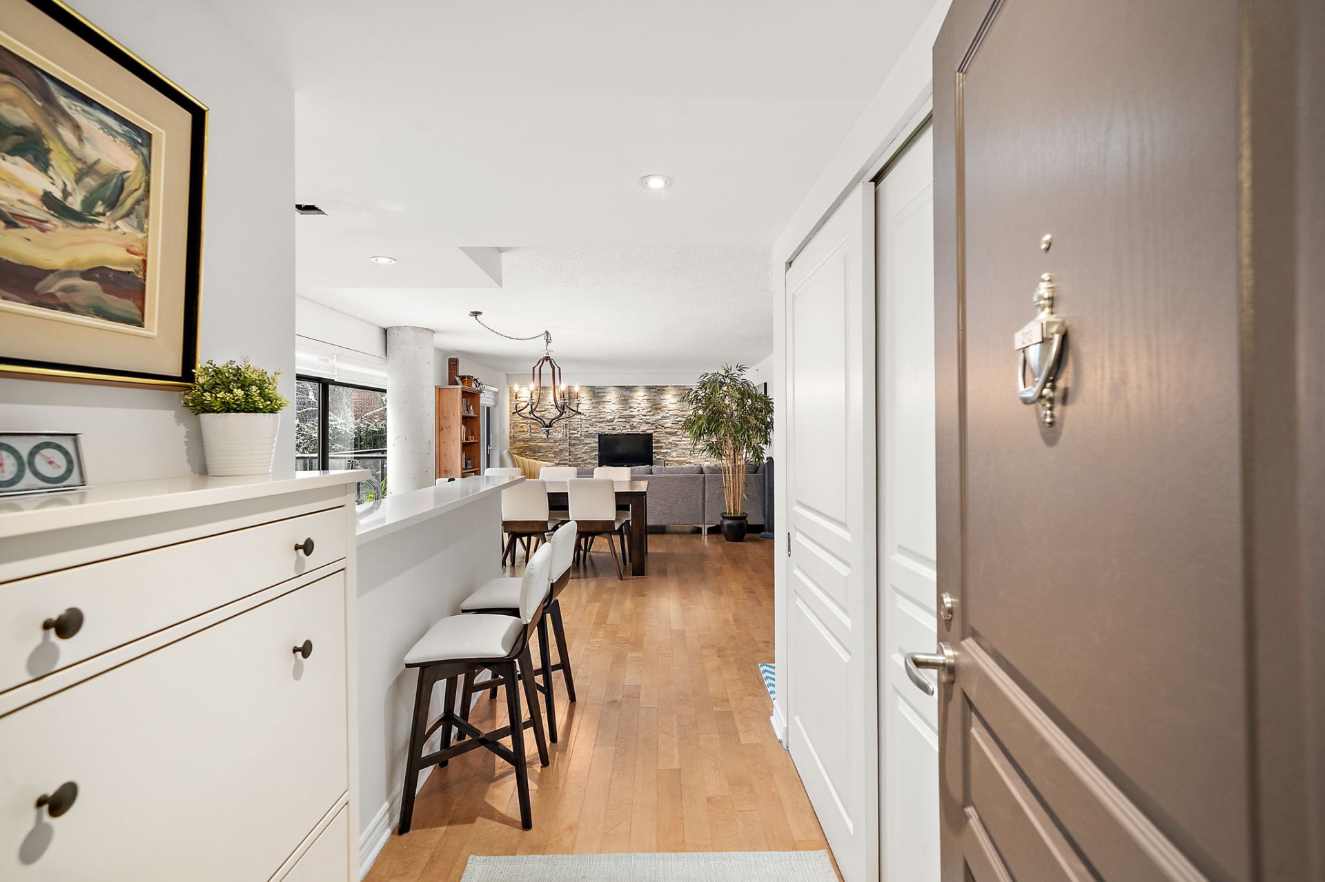 455 Rue St-Louis #213 — photo 3