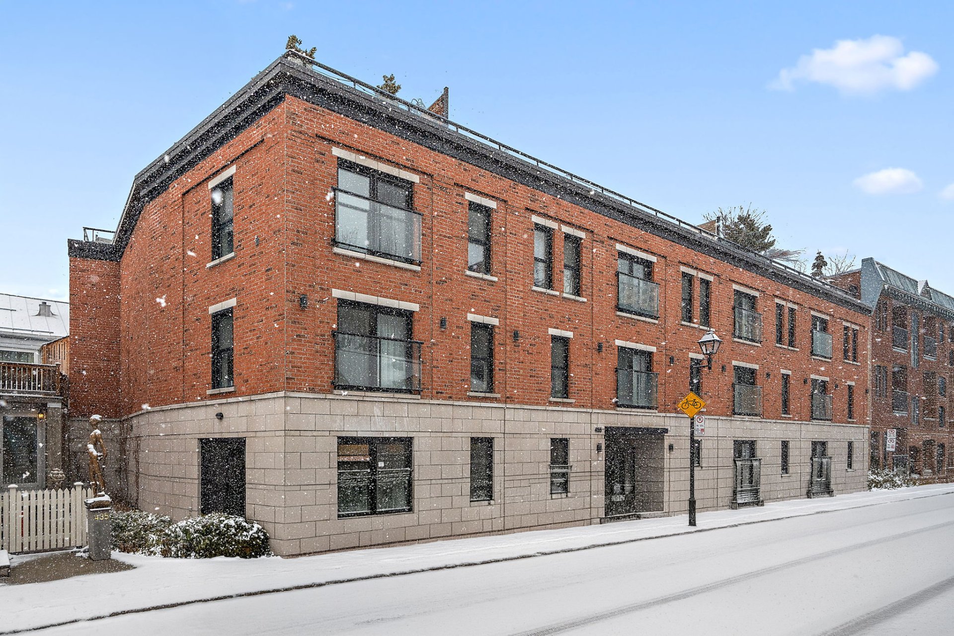 455 Rue St-Louis #213 — photo 2
