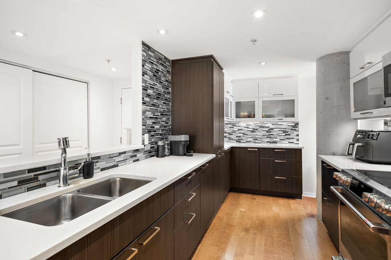 455 Rue St-Louis #213  Montréal (Ville-Marie) (Montréal)