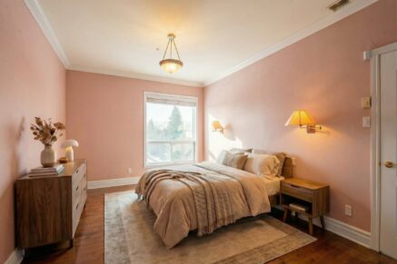 2700 Boul. de la Côte-Vertu #208  Montréal (Saint-Laurent) (Montréal)