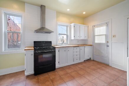 4421 Av. Beaconsfield  Montréal (Côte-des-Neiges/Notre-Dame-de-Grâce) (Montréal)