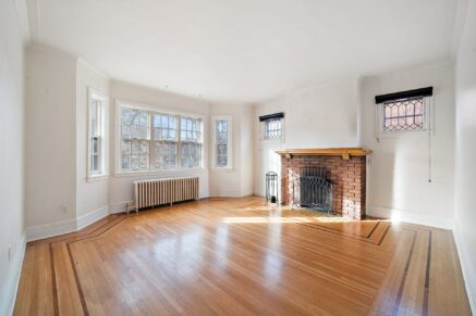 4421 Av. Beaconsfield  Montréal (Côte-des-Neiges/Notre-Dame-de-Grâce) (Montréal)