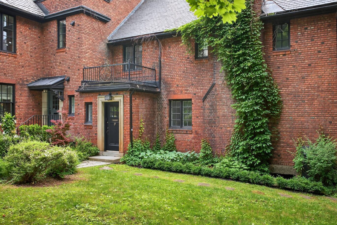 3182 Boul. The Boulevard  Westmount (Montréal)