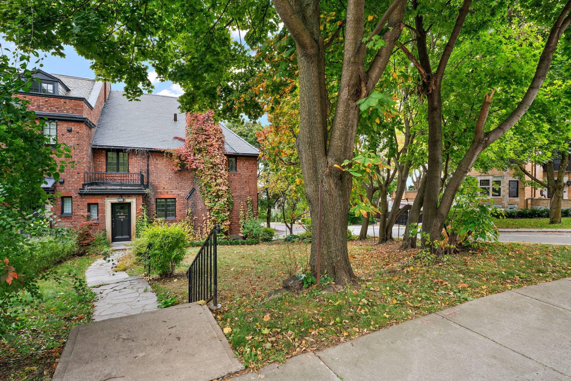 Vendita Casa | Westmount - picture 2