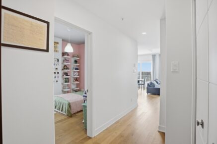 300 Av. George-V #405  Montréal (Lachine) (Montréal)