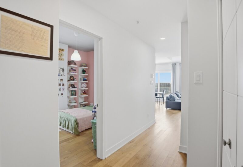 300 Av. George-V #405  Montréal (Lachine) (Montréal)