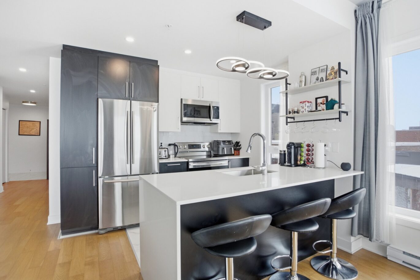 300 Av. George-V #405  Montréal (Lachine) (Montréal)