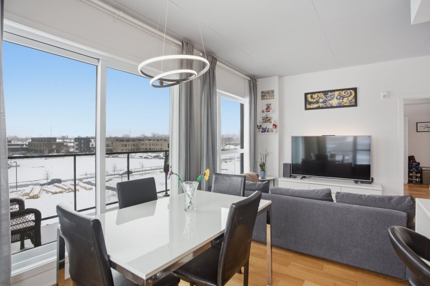 300 Av. George-V #405  Montréal (Lachine) (Montréal)