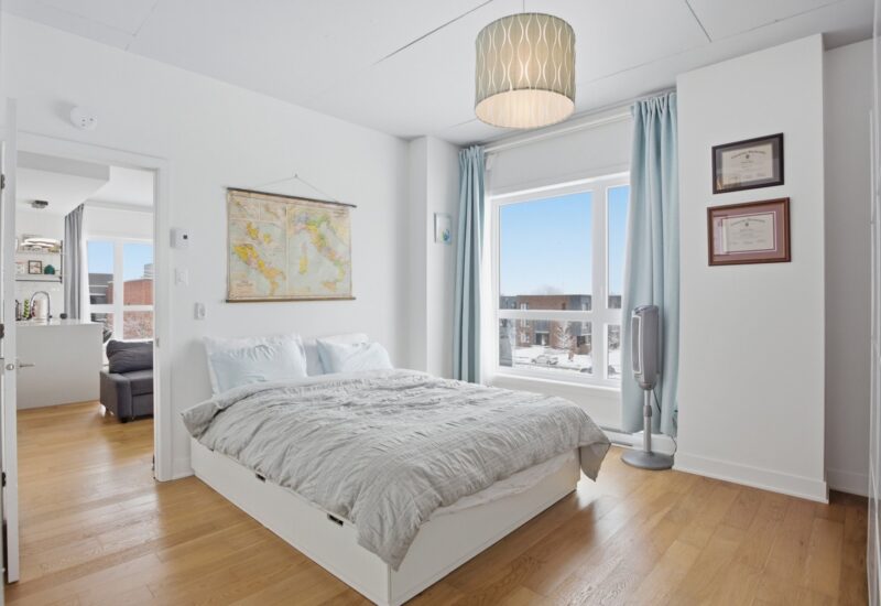 300 Av. George-V #405  Montréal (Lachine) (Montréal)