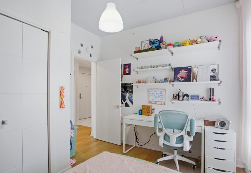 300 Av. George-V #405  Montréal (Lachine) (Montréal)