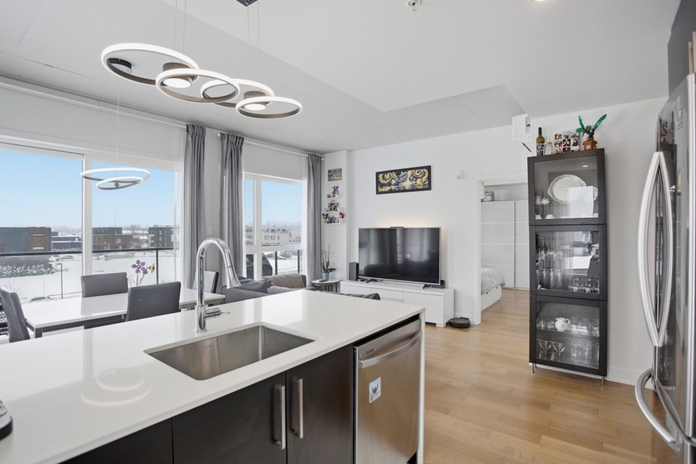 300 Av. George-V #405  Montréal (Lachine) (Montréal)