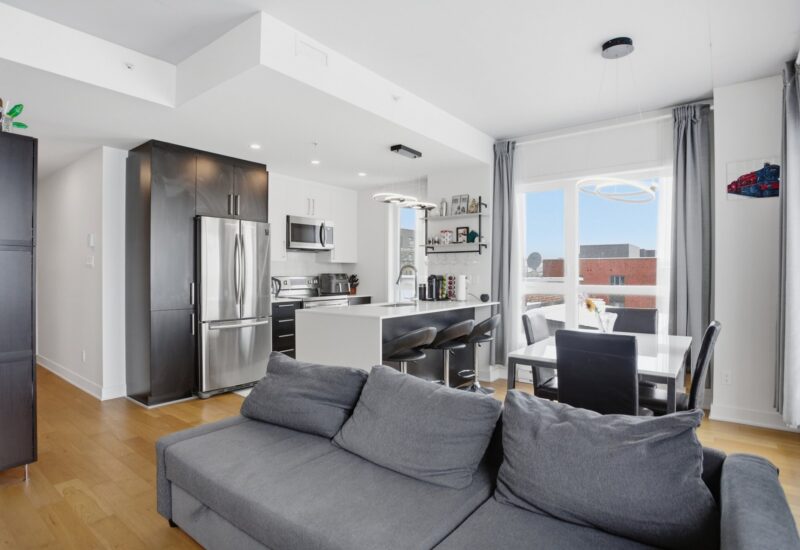 300 Av. George-V #405  Montréal (Lachine) (Montréal)