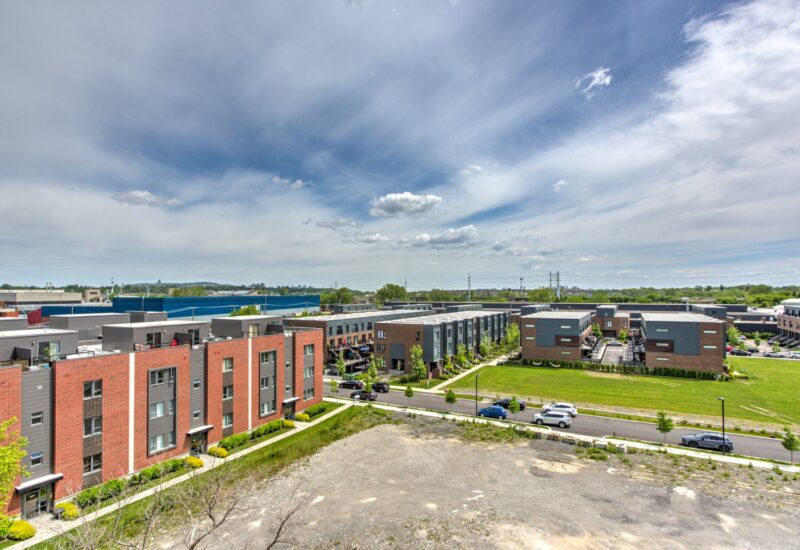 300 Av. George-V #405  Montréal (Lachine) (Montréal)