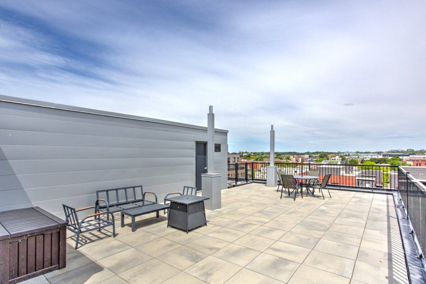 300 Av. George-V #405  Montréal (Lachine) (Montréal)