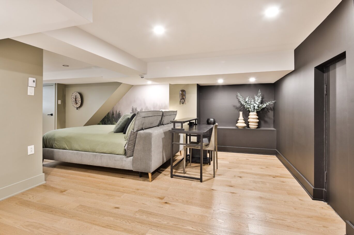 2622 Ch. de la Côte-Ste-Catherine  Montréal (Côte-des-Neiges/Notre-Dame-de-Grâce) (Montréal)