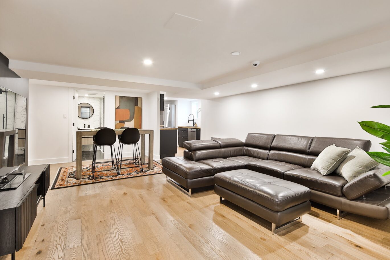 2622 Ch. de la Côte-Ste-Catherine  Montréal (Côte-des-Neiges/Notre-Dame-de-Grâce) (Montréal)