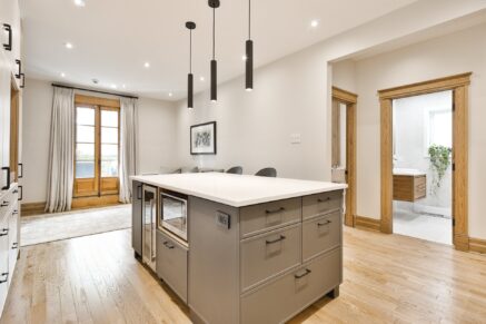 2622 Ch. de la Côte-Ste-Catherine  Montréal (Côte-des-Neiges/Notre-Dame-de-Grâce) (Montréal)