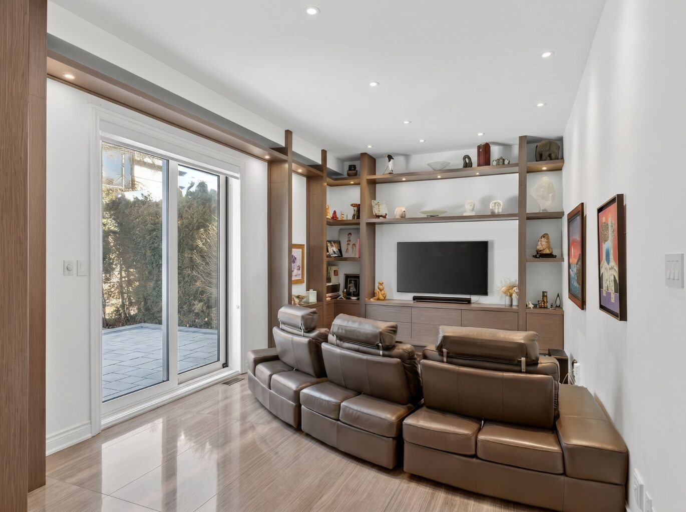 6010 Rue Tommy-Douglas  Côte-Saint-Luc (Montréal)