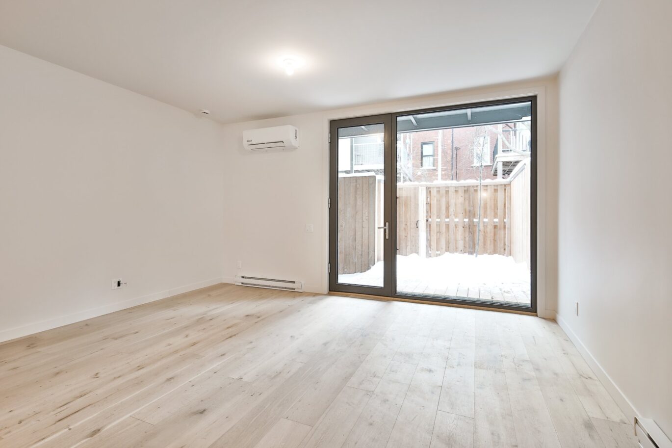 4424 Rue D&rsquo;Iberville  Montréal (Le Plateau-Mont-Royal) (Montréal)