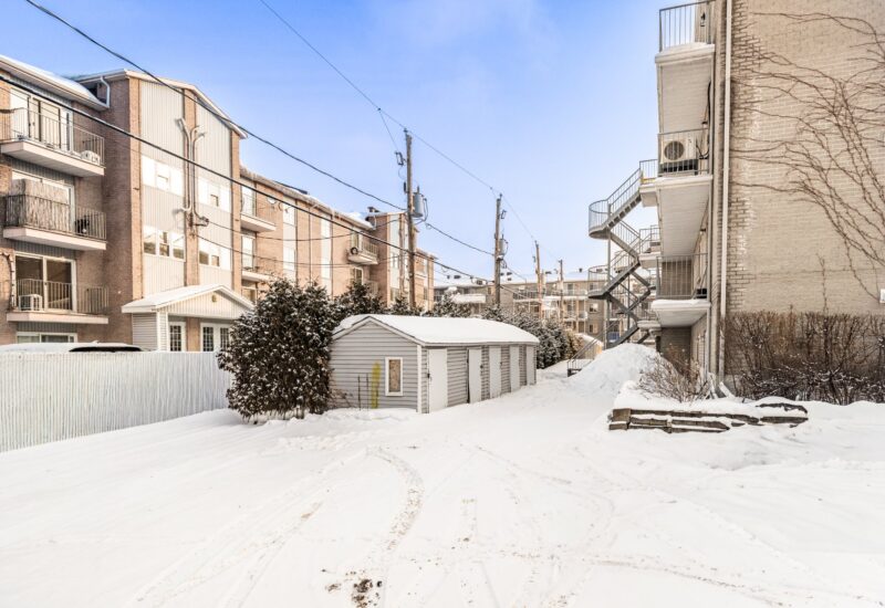 270 Rue de la Rivière #2  Sainte-Thérèse (Laurentides)