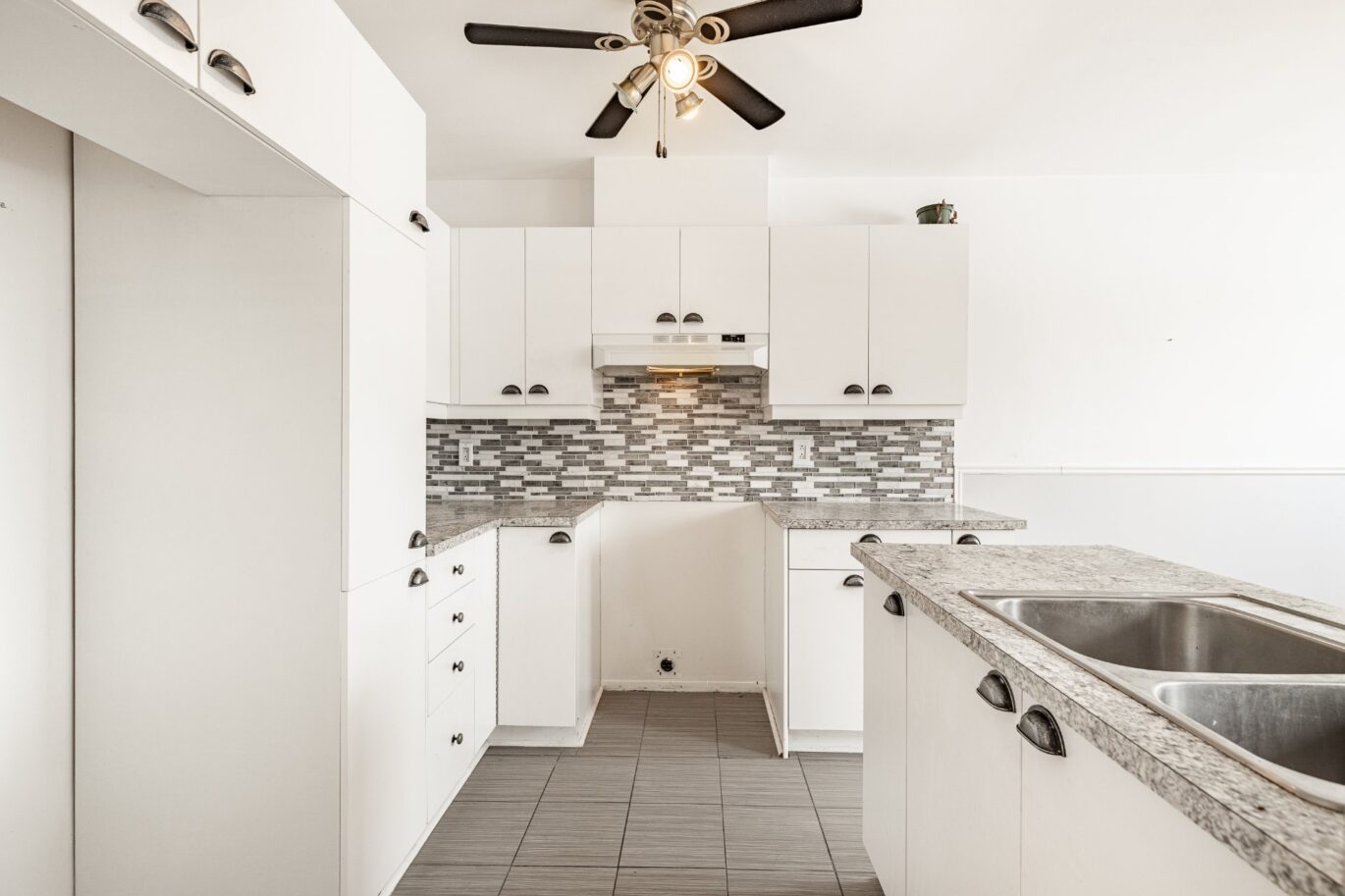 270 Rue de la Rivière #2  Sainte-Thérèse (Laurentides)