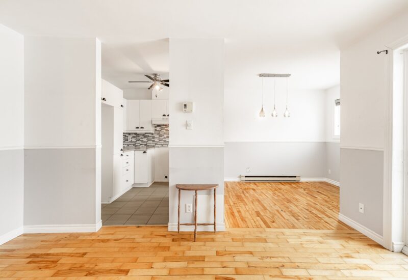 270 Rue de la Rivière #2  Sainte-Thérèse (Laurentides)