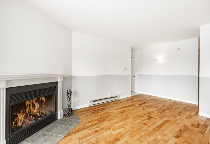 270 Rue de la Rivière #2  Sainte-Thérèse (Laurentides)