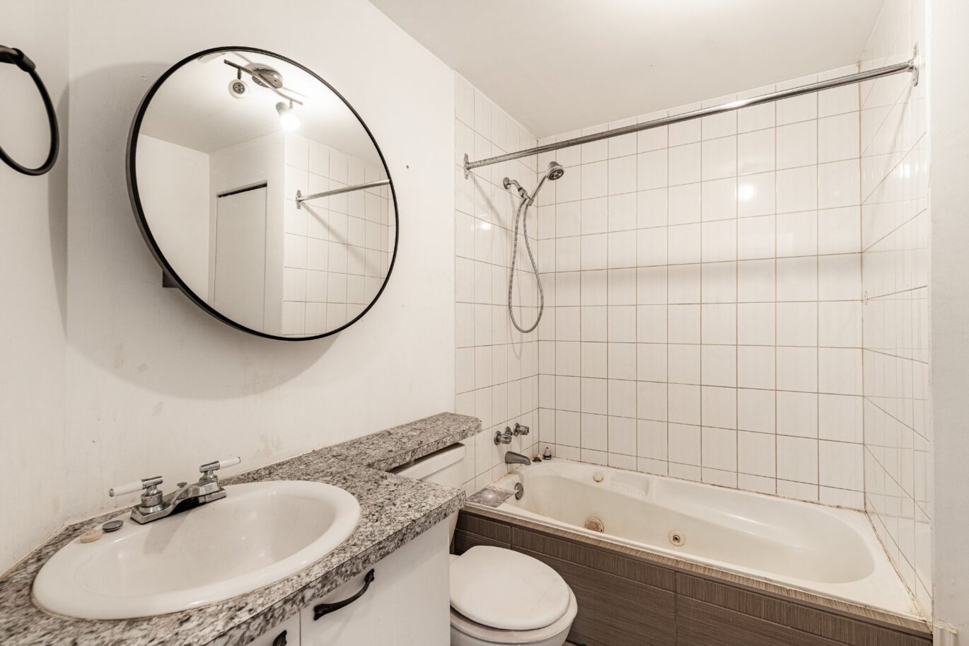 270 Rue de la Rivière #2  Sainte-Thérèse (Laurentides)