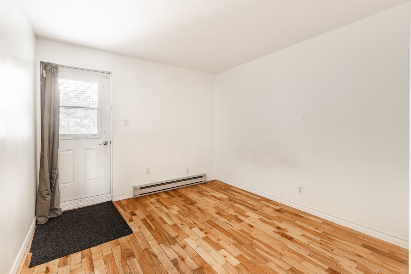 270 Rue de la Rivière #2  Sainte-Thérèse (Laurentides)