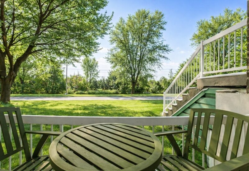 270 Rue de la Rivière #2  Sainte-Thérèse (Laurentides)