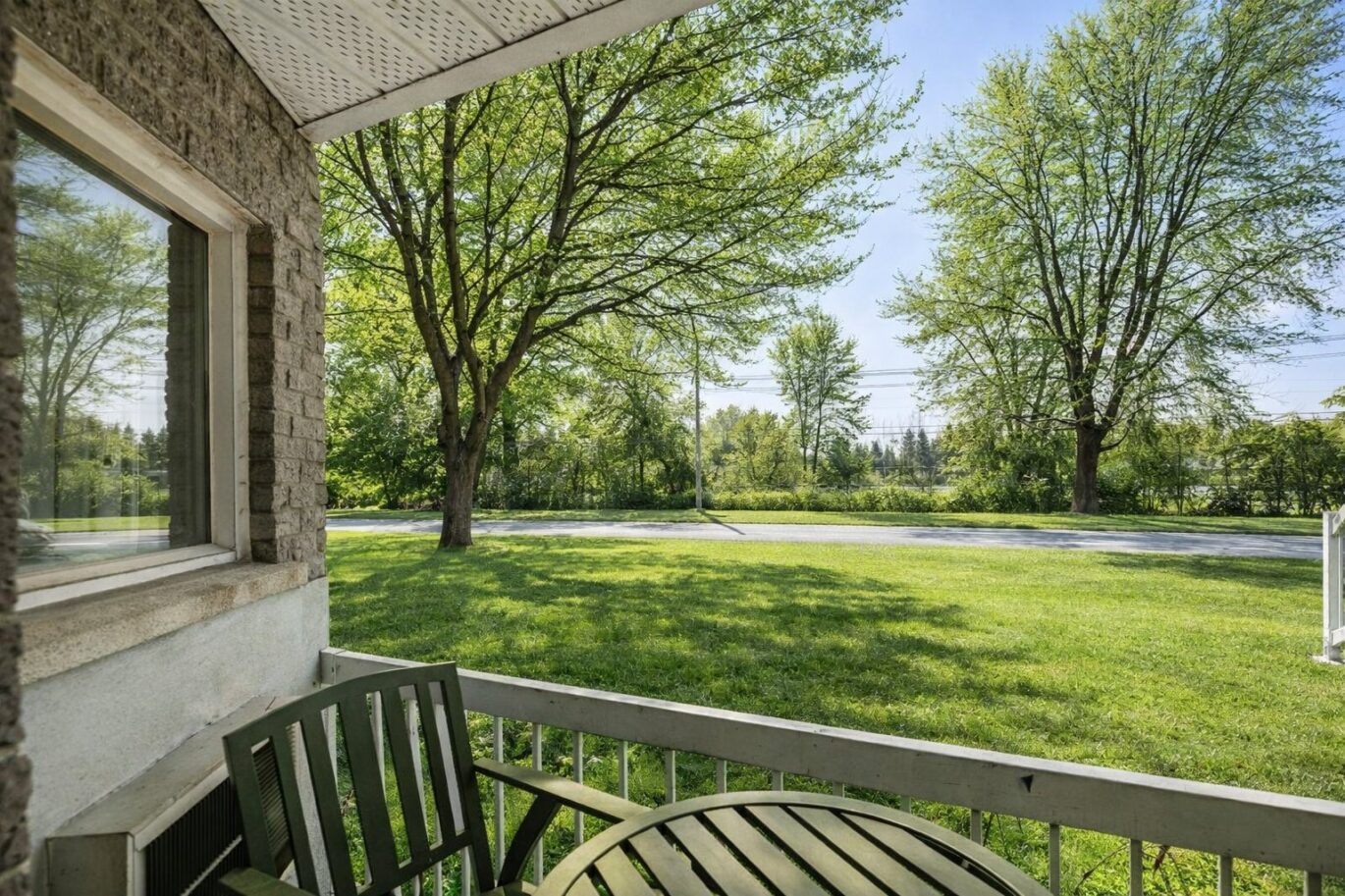 270 Rue de la Rivière #2  Sainte-Thérèse (Laurentides)