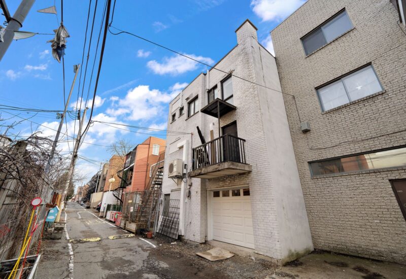 8049 Rue St-Hubert  Montréal (Villeray/Saint-Michel/Parc-Extension) (Montréal)