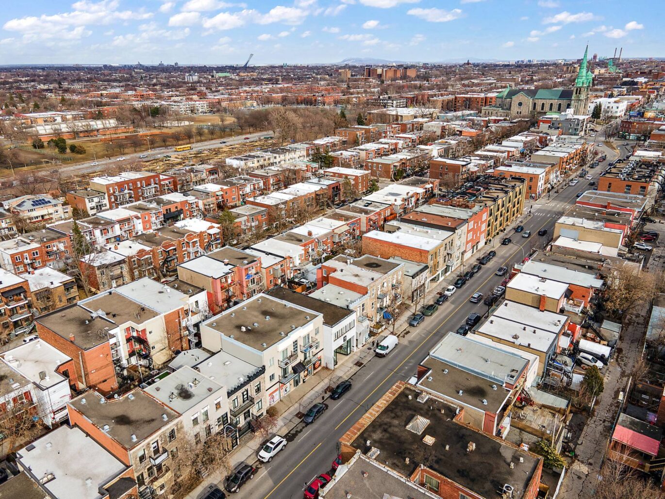 8049 Rue St-Hubert  Montréal (Villeray/Saint-Michel/Parc-Extension) (Montréal)