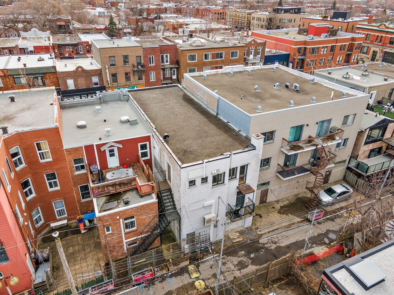 8049 Rue St-Hubert  Montréal (Villeray/Saint-Michel/Parc-Extension) (Montréal)