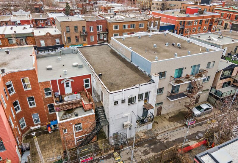 8049 Rue St-Hubert  Montréal (Villeray/Saint-Michel/Parc-Extension) (Montréal)