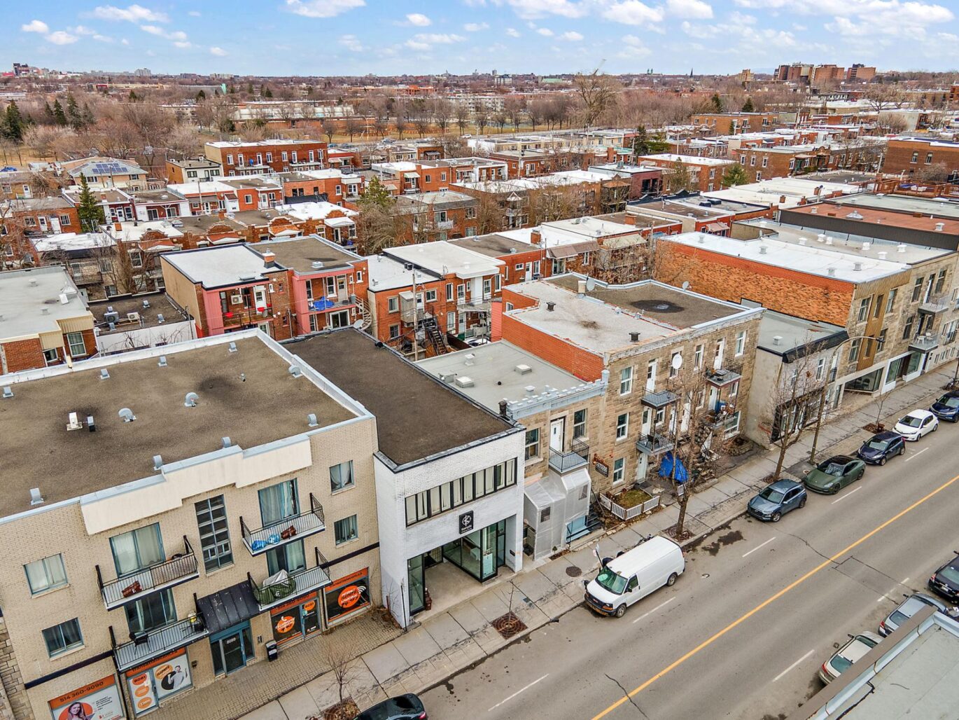 8049 Rue St-Hubert  Montréal (Villeray/Saint-Michel/Parc-Extension) (Montréal)